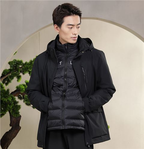 轻薄门徒娱乐羽绒服定做厂家26667_26668