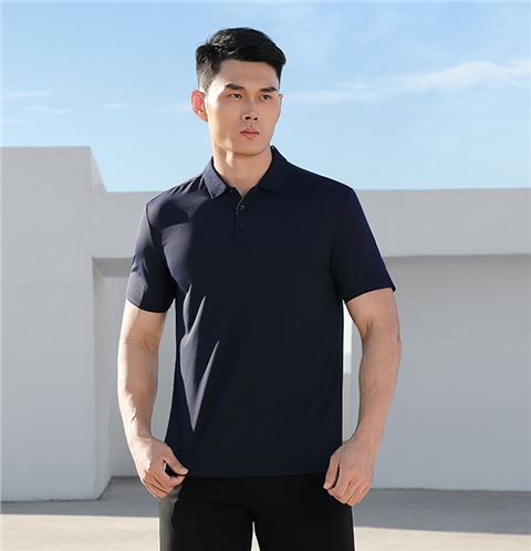 时尚简约休闲T恤