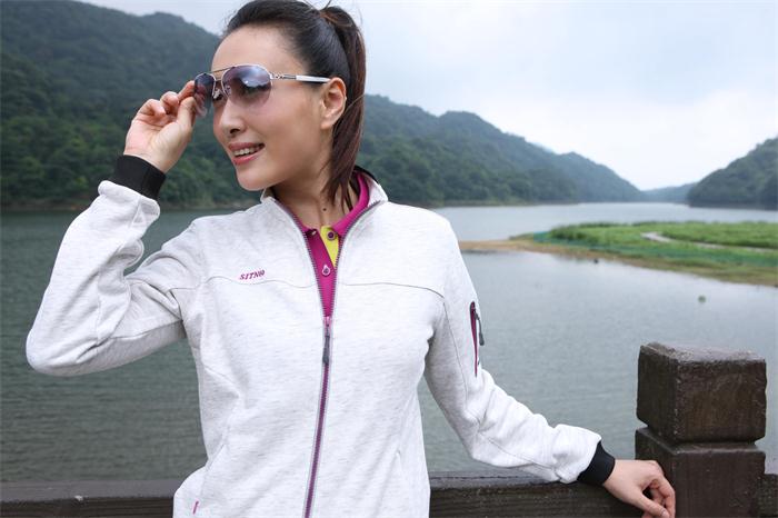 运动休闲套装定制厂家